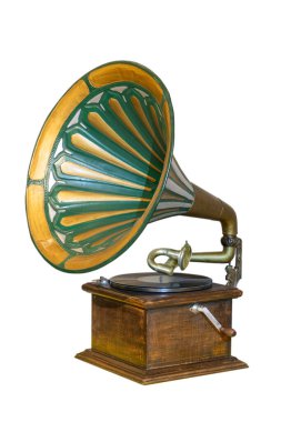 Beyaz arka planda izole edilmiş vinil diski olan klasik gramofon