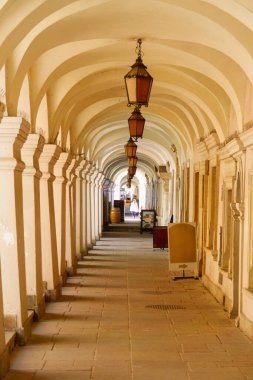 2023-05-31, tarihi belediye binası meydanı. Zamosc. Polonya, 