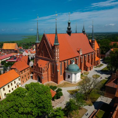 2023-06-29; Frombork Katedrali, Kopernik 'te çalıştığı yer. - Frombork. Polonya.