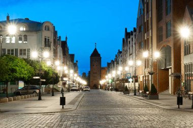 2023-06-19; Eski şehrin ana yaya caddesine bakın