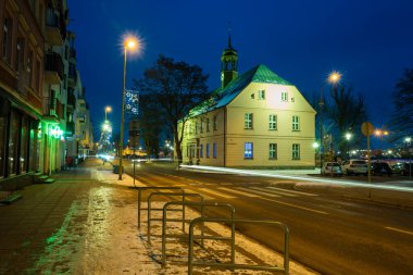 2023-12-05, Denizcilik Müzesi 'nin akşam manzarası. Swinoujscie. Polonya