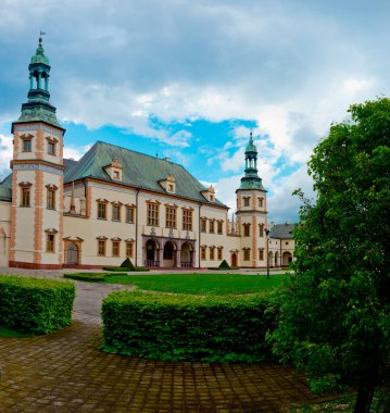 2023-05-15; Ulusal Müze, Polonya 'nın Kielce kentindeki Piskopos Sarayı. 