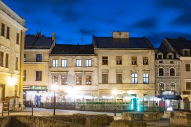 2023-05-07; Akşam Po Farze Meydanı, Lublin 'deki Eski Şehir' de bir meydan.                               