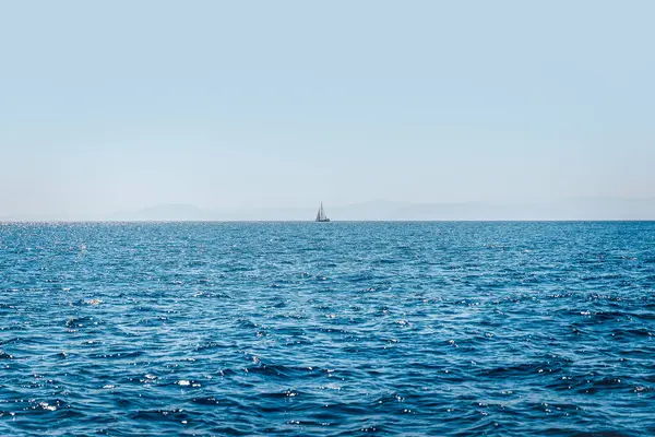 Beautiful Seascape Sailboats Sea Beautiful Blue Sky Background Luxury Summer — Stock Photo, Image