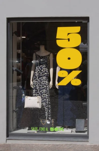 Italy Fashion Shop Window Clothing Store Front — Stock Photo, Image