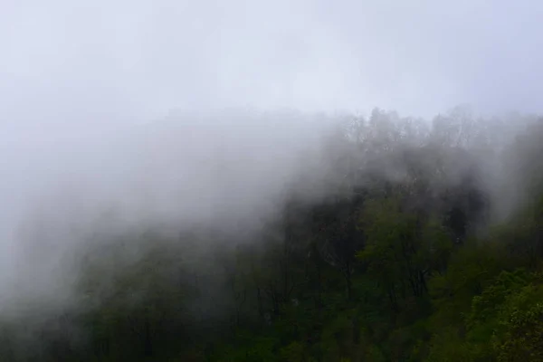 Berglandschap Met Mist Giffoni Valle Piana Zuid Italië Mei 2023 — Stockfoto