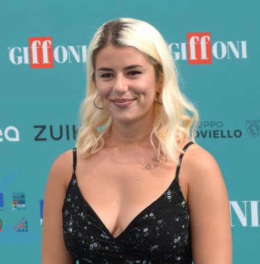 GiFFONI VALLE PİANA - 22 Temmuz 2023: Giffoni Film Festivali 2023 Federica Carta - 22 Temmuz 2023 Giffoni Valle Piana, İtalya.