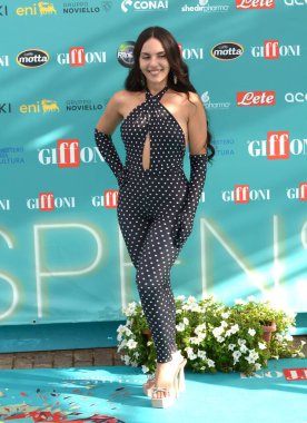 GIFFONI VALLE PIANA - 28 Temmuz 2023: Ilenia Filippo, namı diğer Lolita 2023 - 28 Temmuz 2023 tarihinde Giffoni Valle Piana, İtalya.