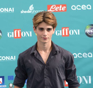 GiFFONI VALLE PİANA - 28 Temmuz 2023: Andrea Arru Giffoni Film Festivali 2023 - 28 Temmuz 2023 Giffoni Valle Piana, İtalya.
