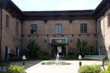 Borgo Cafasso 'daki Eski Tütün Fabrikası, Capaccio Paestum, İtalya, 5 Nisan 2024.