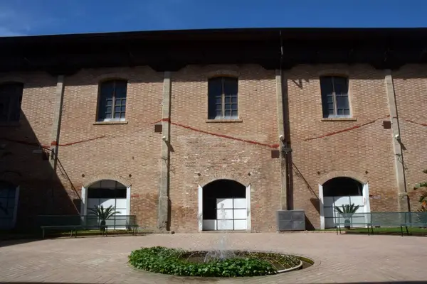 ボルゴ カフェソの旧タバコ工場 カパシオ パエストゥム イタリア 2024 — ストック写真