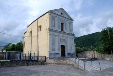 İtalya: Giffoni Valle Piana 'nın şehir manzarası, 28 Mayıs 2024.