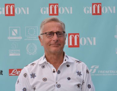 GIFFONI VALLE PIANA - 19 Temmuz 2024: Paolo Bonolis Giffoni Film Festivali 2024 - 19 Temmuz 2024 Giffoni Valle Piana, İtalya.