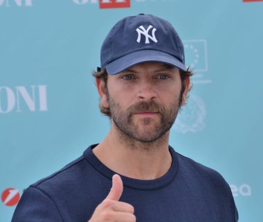 GIFFONI VALLE PIANA - 25 Temmuz 2024: Alessandro Borghi Giffoni Film Festivali 2024 - 25 Temmuz 2024 tarihinde Giffoni Valle Piana, İtalya.