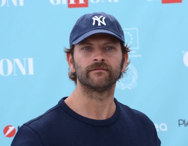 GIFFONI VALLE PIANA - 25 Temmuz 2024: Alessandro Borghi Giffoni Film Festivali 2024 - 25 Temmuz 2024 tarihinde Giffoni Valle Piana, İtalya.