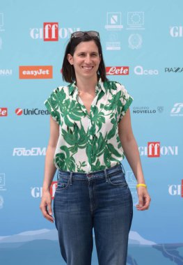 GIFFONI VALLE PIANA - 26 Temmuz 2024: Giffoni Film Festivali 'nin Demokrat Parti sekreteri Elly Schlein - 26 Temmuz 2024 tarihinde Giffoni Valle Piana, İtalya.