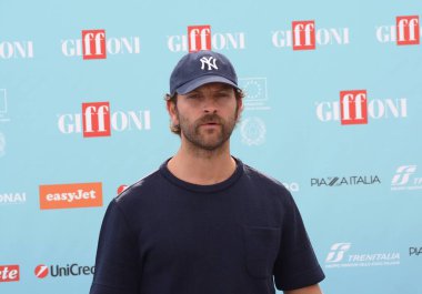 GIFFONI VALLE PIANA - 25 Temmuz 2024: Alessandro Borghi Giffoni Film Festivali 2024 - 25 Temmuz 2024 tarihinde Giffoni Valle Piana, İtalya.