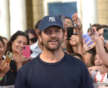 GIFFONI VALLE PIANA - 25 Temmuz 2024: Alessandro Borghi Giffoni Film Festivali 2024 - 25 Temmuz 2024 tarihinde Giffoni Valle Piana, İtalya.