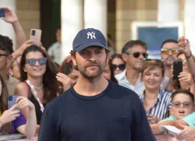 GIFFONI VALLE PIANA - 25 Temmuz 2024: Alessandro Borghi Giffoni Film Festivali 2024 - 25 Temmuz 2024 tarihinde Giffoni Valle Piana, İtalya.