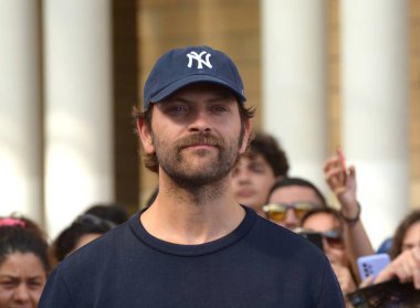 GIFFONI VALLE PIANA - 25 Temmuz 2024: Alessandro Borghi Giffoni Film Festivali 2024 - 25 Temmuz 2024 tarihinde Giffoni Valle Piana, İtalya.