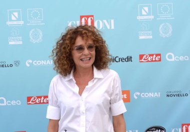 GIFFONI VALLE PIANA - 28 Temmuz 2024: Valeria Golino Giffoni Film Festivali 2024 - 28 Temmuz 2024 Giffoni Valle Piana, İtalya.