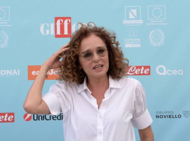 GIFFONI VALLE PIANA - 28 Temmuz 2024: Valeria Golino Giffoni Film Festivali 2024 - 28 Temmuz 2024 Giffoni Valle Piana, İtalya.