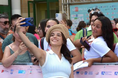 GiFFONI VALLE PIANA - 19 Temmuz 2024: Rosa Diletta Rossi Giffoni Film Festivali 2024 - 19 Temmuz 2024 Giffoni Valle Piana, İtalya.