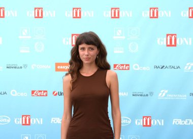 GIFFONI VALLE PIANA - 20 Temmuz 2024: Celeste Dalla Porta Giffoni Film Festivali 2024 - 20 Temmuz 2024 tarihinde Giffoni Valle Piana, İtalya.