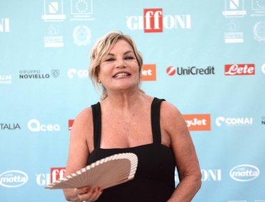 GIFFONI VALLE PIANA - 20 Temmuz 2024: Cristina Donadio Giffoni Film Festivali 2024 - 20 Temmuz 2024 Giffoni Valle Piana, İtalya.