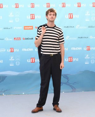 GIFFONI VALLE PIANA - 21 Temmuz 2024: Jozef Gjura Giffoni Film Festivali 2024 - 21 Temmuz 2024 Giffoni Valle Piana, İtalya.