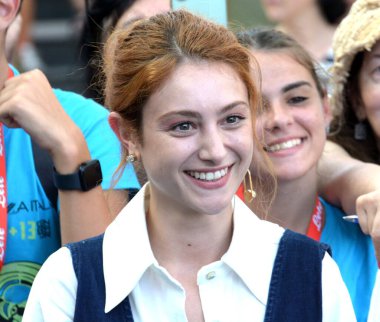 GIFFONI VALLE PIANA - 21 Temmuz 2024: Giffoni Film Festivali 'nde Gaja Masciale - 21 Temmuz 2024 Giffoni Valle Piana, İtalya.