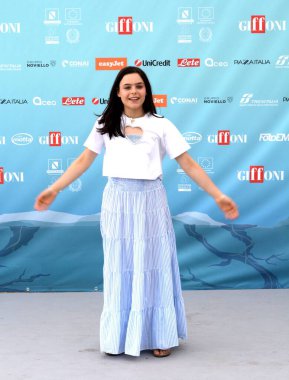 GIFFONI VALLE PIANA - 22 Temmuz 2024: Sara Ciocca Giffoni Film Festivali 2024 - 22 Temmuz 2024 Giffoni Valle Piana, İtalya.