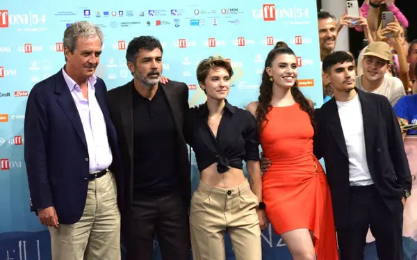 GIFFONI VALLE PIANA - 22 Temmuz 2024: Roberto Sessa, Carmine Recano, Rebecca Mogavero, Giovanna Sannino ve Antonio D 'Aquino Giffoni Film Festivali 2024 - 22 Temmuz 2024 tarihinde Giffoni Valle Piana, İtalya.