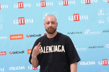 GIFFONI VALLE PIANA - 25 Temmuz 2024: Dario De Rosa namı diğer Signor D - 25 Temmuz 2024 'te Giffoni Film Festivali' nde Giffoni Valle Piana, İtalya.