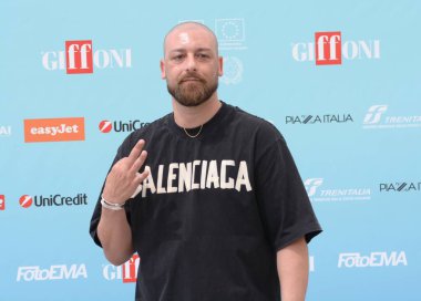 GIFFONI VALLE PIANA - 25 Temmuz 2024: Dario De Rosa namı diğer Signor D - 25 Temmuz 2024 'te Giffoni Film Festivali' nde Giffoni Valle Piana, İtalya.