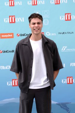 GiFFONI VALLE PİANA - 26 Temmuz 2024: Manuel Rossi Giffoni Film Festivali 2024 - 26 Temmuz 2024 Giffoni Valle Piana, İtalya.