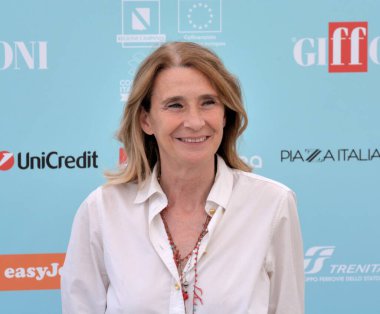 GiFFONI VALLE PIANA - 26 Temmuz 2024: Monica Rametta Giffoni Film Festivali 2024 - 26 Temmuz 2024 Giffoni Valle Piana, İtalya.