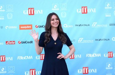 GIFFONI VALLE PIANA - 27 Temmuz 2024: Valentina Barbieri Giffoni Film Festivali 2024 - 27 Temmuz 2024 Giffoni Valle Piana, İtalya.