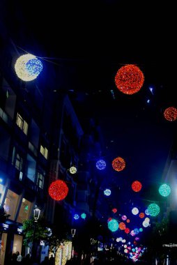 İtalya: The Luci d 'Artista, Noel Işıkları Şovu, 10 Aralık 2024.