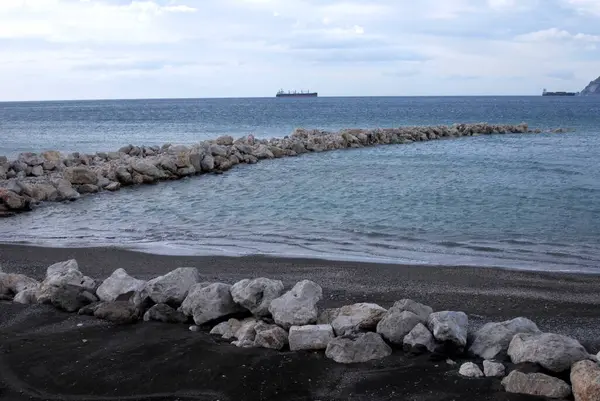 İtalya: Sahil uzantısı Salerno 'da, Şubat 2025.