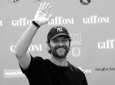 GIFFONI VALLE PIANA - 25 Temmuz 2024: Alessandro Borghi Giffoni Film Festivali 2024 - 25 Temmuz 2024 tarihinde Giffoni Valle Piana, İtalya.