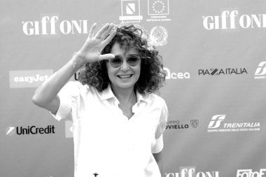 GIFFONI VALLE PIANA - 28 Temmuz 2024: Valeria Golino Giffoni Film Festivali 2024 - 28 Temmuz 2024 Giffoni Valle Piana, İtalya.