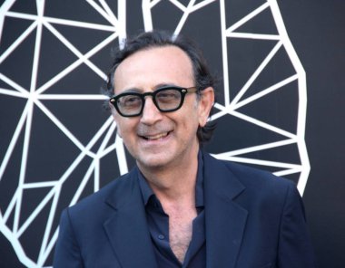 BENEVENTO, İtalya - 25 Haziran 2025 'te İtalya' nın Benevento kentinde düzenlenen BCT Benevento Sinema ve Televizyon Festivali 'ne Giovanni Esposito katıldı.. 