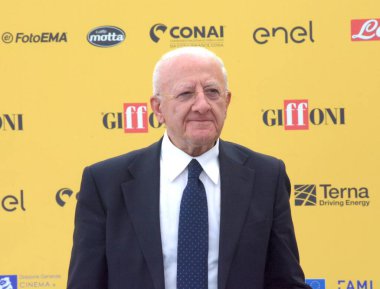 GIFFONI VALLE PIANA - 17 Temmuz 2025: Vincenzo De Luca Giffoni Film Festivali 2025 - 17 Temmuz 2025 tarihinde Giffoni Valle Piana, İtalya.
