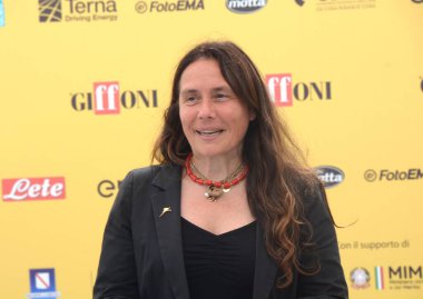 GIFFONI VALLE PIANA - 21 Temmuz 2025: Alessandra Locatelli, Engelliler Bakanı, Giffoni Film Festivali 2025 - 21 Temmuz 2025 tarihinde, Giffoni Valle Piana, İtalya.