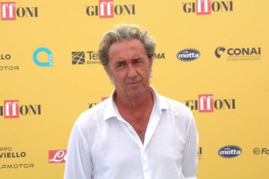 GiFFONI VALİNA PİANA - 23 Temmuz 2025: Paolo Sorrentino Giffoni Film Festivali 2025 - 23 Temmuz 2025 tarihinde Giffoni Valle Piana, İtalya.