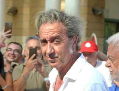 GiFFONI VALİNA PİANA - 23 Temmuz 2025: Paolo Sorrentino Giffoni Film Festivali 2025 - 23 Temmuz 2025 tarihinde Giffoni Valle Piana, İtalya.
