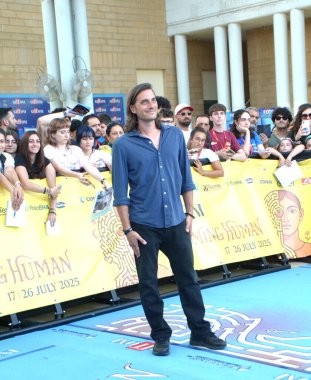 GiFFONI VALİNA PİANA - 24 Temmuz 2025 Luca Marinelli, Giffoni Film Festivali 2025, Giffoni Valle Piana, İtalya.