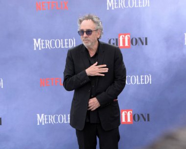GIFFONI VALLE PIANA - 25 Temmuz 2025: Tim Burton Giffoni Film Festivali 2025 - 25 Temmuz 2025 tarihinde Giffoni Valle Piana, İtalya.
