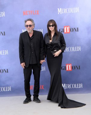 GiFFONI VALİNA PİANA - 25 Temmuz 2025: Tim Burton ve Monica Bellucci, Giffoni Film Festivali 2025 - 25 Temmuz 2025 tarihinde Giffoni Valle Piana, İtalya 'da.